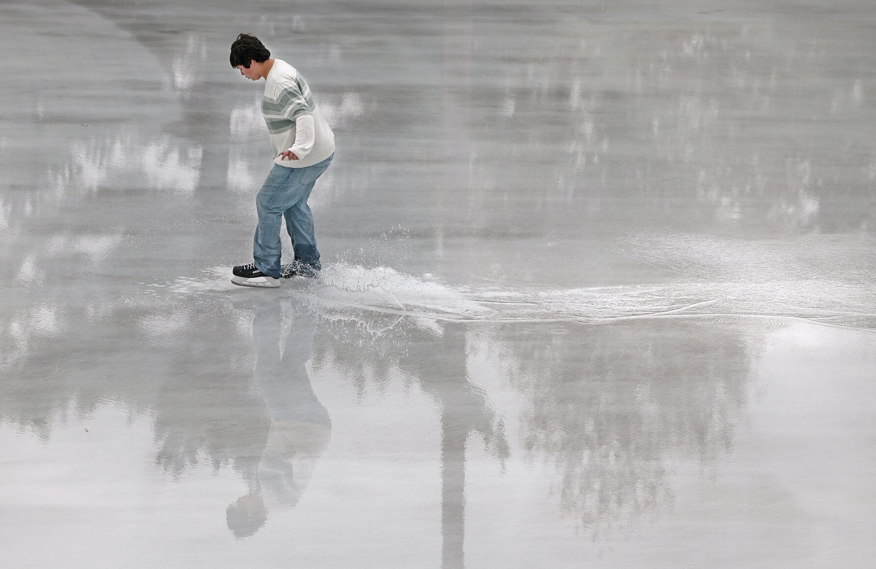 Ice water? Steinberg Skating Rink opens in balmy weather